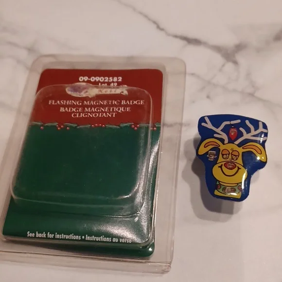 $4 Add-on Flashing Rudolph Pin - Magnetic Back - Picture 2 of 5